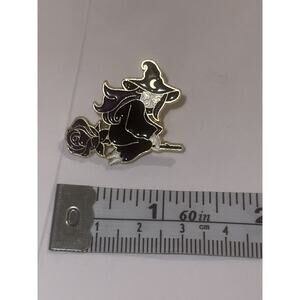 Flying Witch On Broom Stick Halloween Pin Brooch